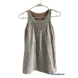 Lululemon MESH WITH ME Tank Top Built-In Bra Yoga White Desert Snake Sz 8